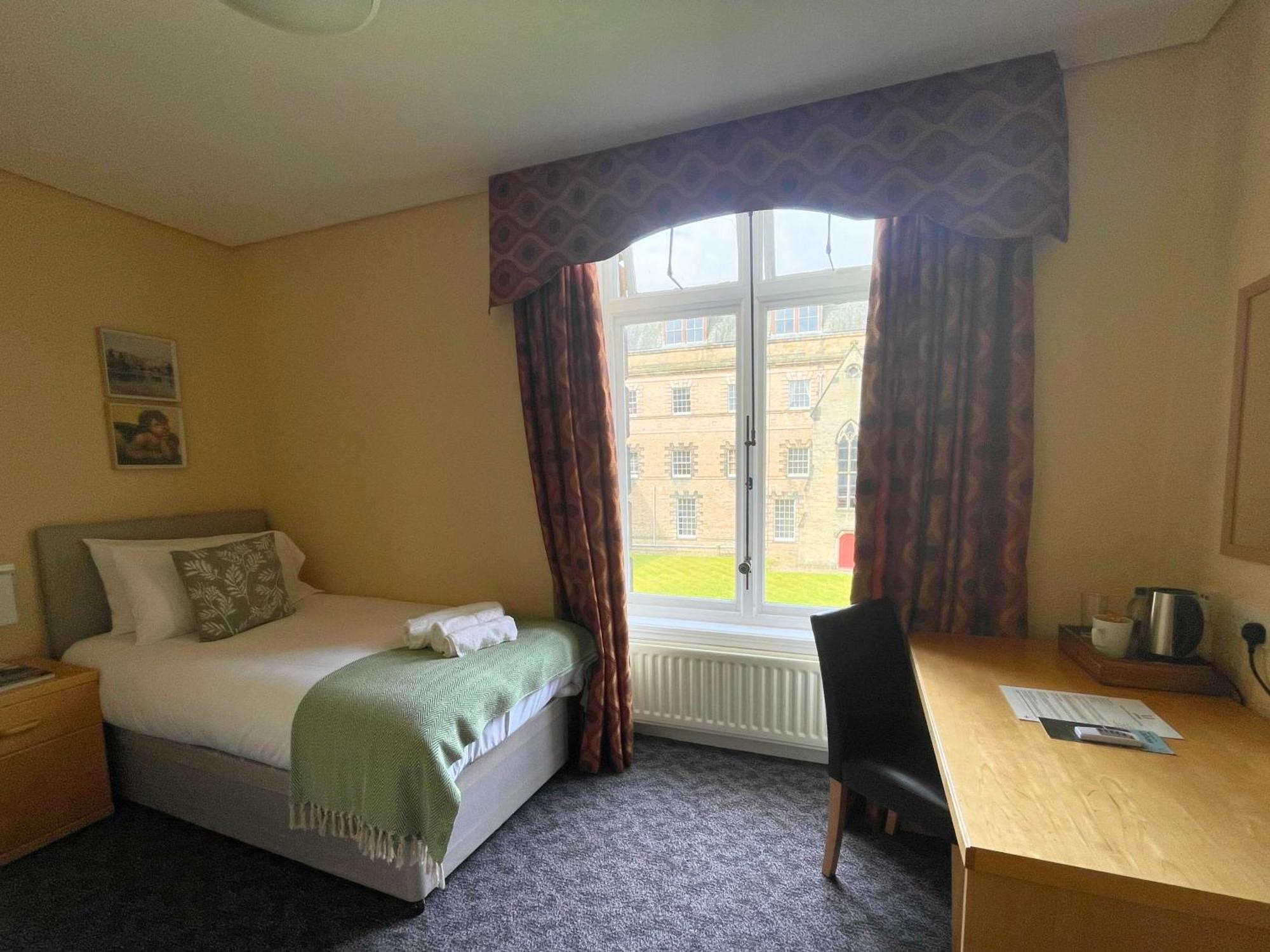 Bed and Breakfast Ushaw Historic House, Chapels & Gardens Durham Pokój zdjęcie